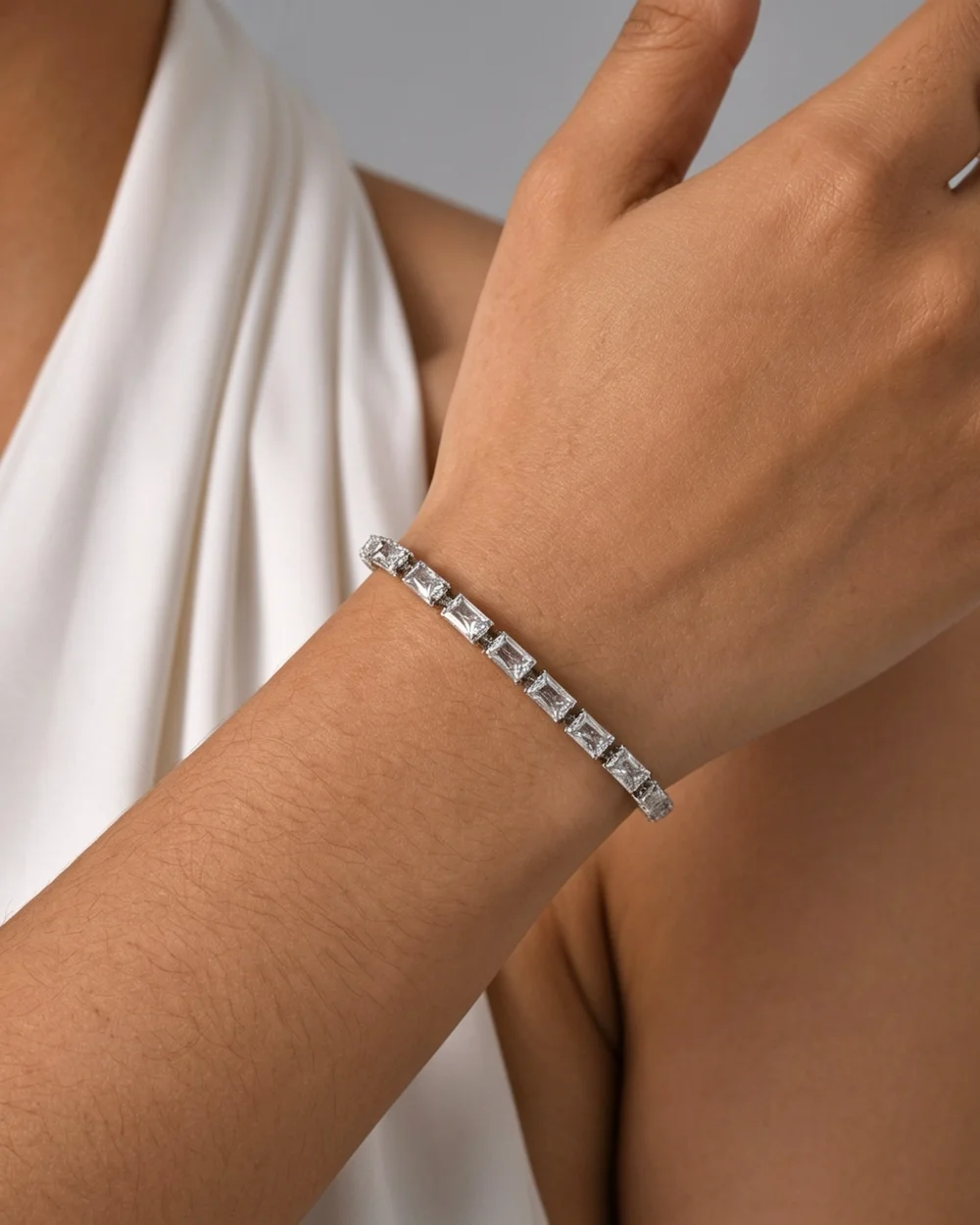 Capsule Copper Plating Inlay Zircon Tennis Bracelet